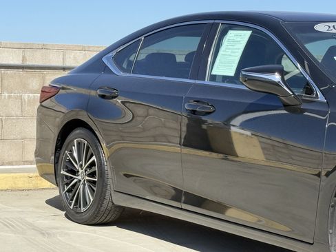 Certified 2024 Lexus ES 350 w/ Premium Package FWD image 5
