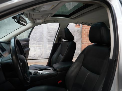 Used 2015 INFINITI Q50 Premium w/ Navigation Package image 35