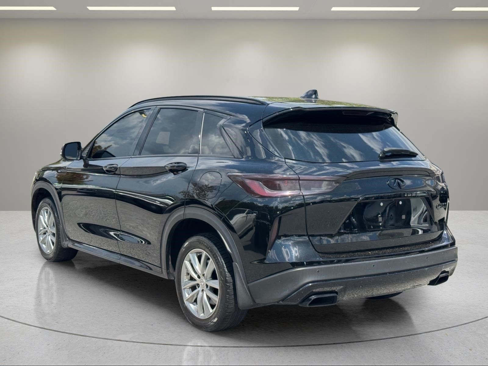 Used 2024 INFINITI QX50 Sport FWD image 3