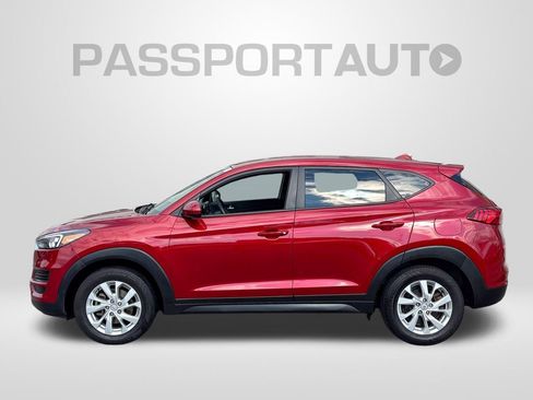 Used 2021 Hyundai Tucson SE FWD image 2
