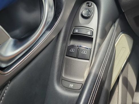 Used 2019 INFINITI Q60 3.0t Luxe AWD/4WD image 19
