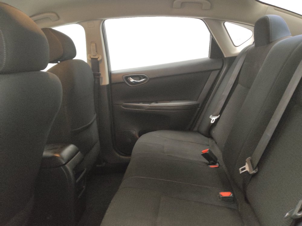Used 2019 Nissan Sentra S FWD image 18