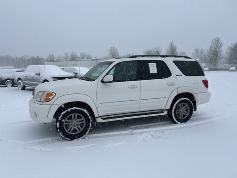 Used 2004 Toyota Sequoia Limited image 8