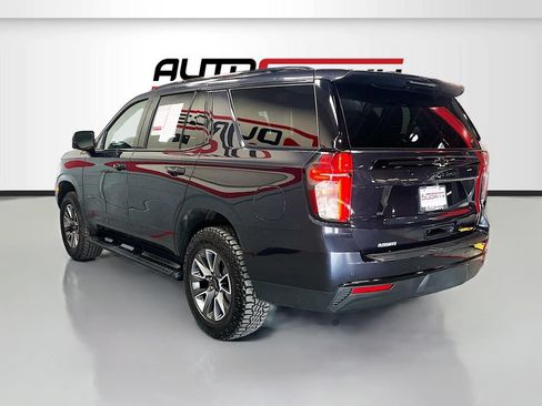 Used 2024 Chevrolet Tahoe Z71 w/ Luxury Package AWD/4WD image 5