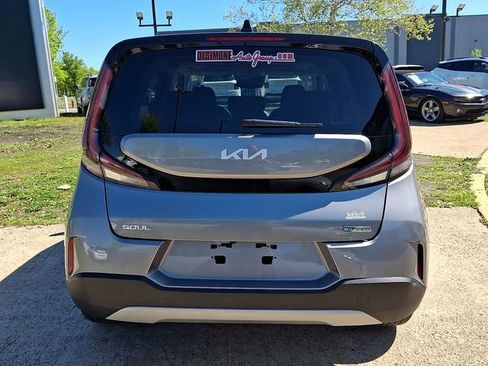 Certified 2025 Kia Soul EX FWD image 5