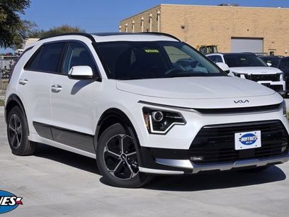 New 2026 Kia Niro SX