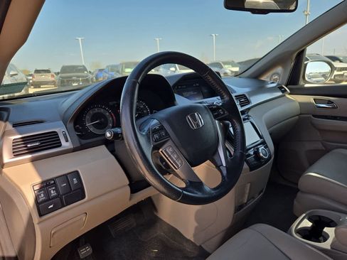 Used 2016 Honda Odyssey EX-L image 2