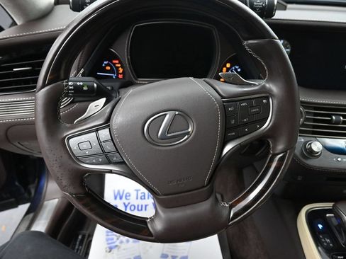 Used 2018 Lexus LS 500 AWD w/ Interior Upgrade Package image 31