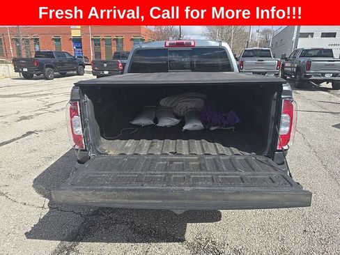 Used 2019 GMC Canyon SLE image 10