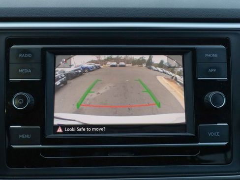 Used 2021 Volkswagen Atlas S image 7