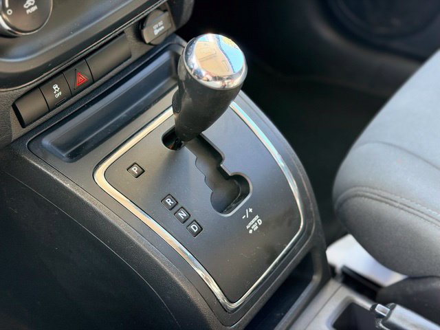 Used 2013 Jeep Patriot Sport AWD/4WD image 13