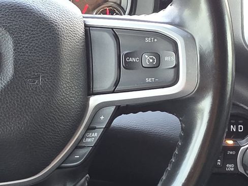 Used 2021 RAM 1500 Big Horn AWD/4WD image 26
