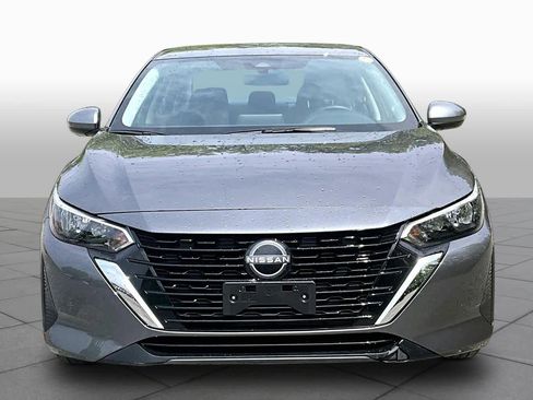Used 2025 Nissan Sentra SV FWD image 4