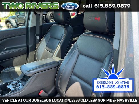 Used 2021 GMC Acadia AT4 w/ Technology Package AWD/4WD image 18