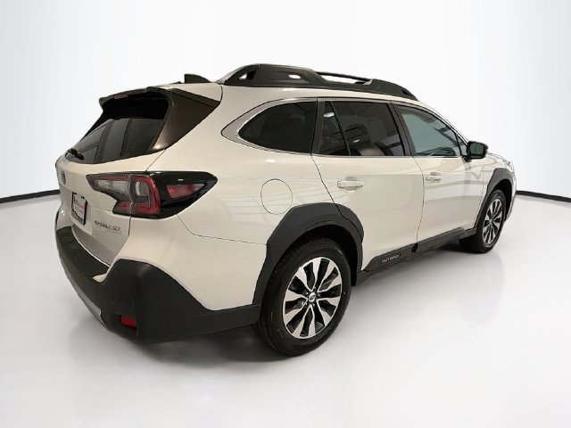Used 2023 Subaru Outback Limited AWD/4WD image 6