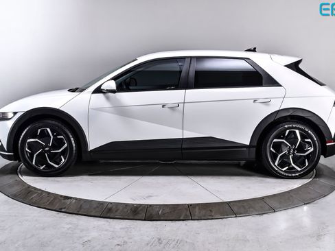 Used 2024 Hyundai Ioniq 5 SEL RWD image 3
