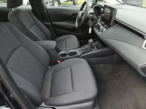 Used 2023 Toyota Corolla LE image 26