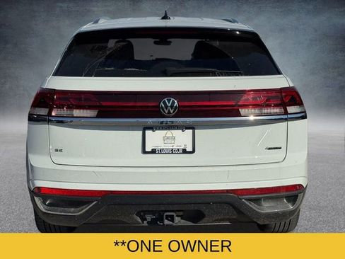 Used 2024 Volkswagen Atlas Cross Sport SE image 5