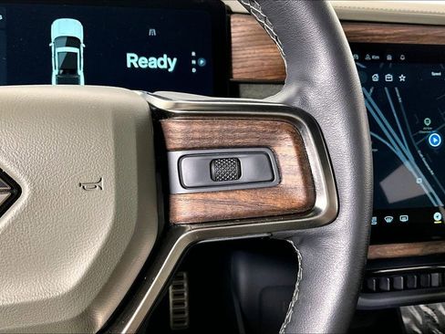 Used 2023 Rivian R1T Adventure image 19