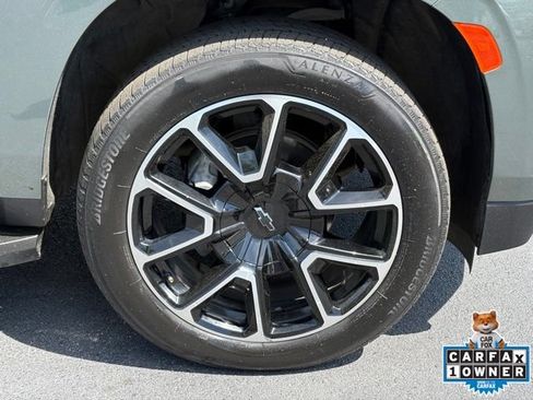 Used 2024 Chevrolet Suburban RST RWD image 29