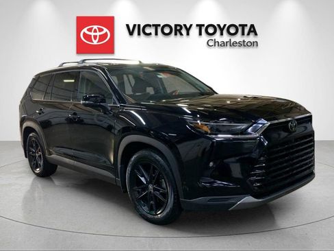 Used 2026 Toyota Grand Highlander AWD image 5