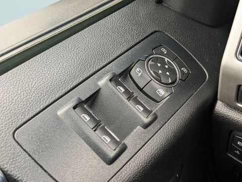 Used 2018 Ford F150 Lariat w/ Equipment Group 502A Luxury AWD/4WD image 27