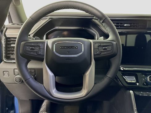 New 2026 GMC Sierra 1500 Denali w/ Denali Reserve Package image 11