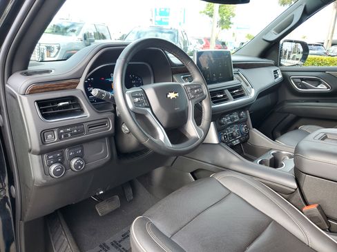 Used 2023 Chevrolet Tahoe Premier image 9