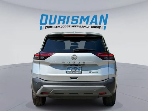 Used 2023 Nissan Rogue SV AWD/4WD image 3