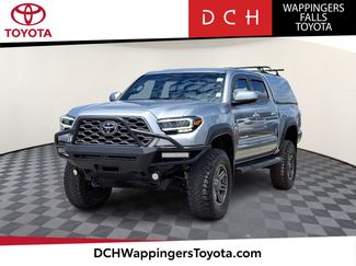Used 2023 Toyota Tacoma TRD Off-Road w/ TRD Premium Off Road Package AWD/4WD video 1