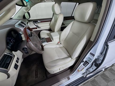 Used 2013 Lexus GX 460 w/ Comfort Plus Pkg AWD/4WD image 22