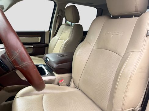 Used 2016 RAM 1500 Laramie w/ Convenience Group image 22