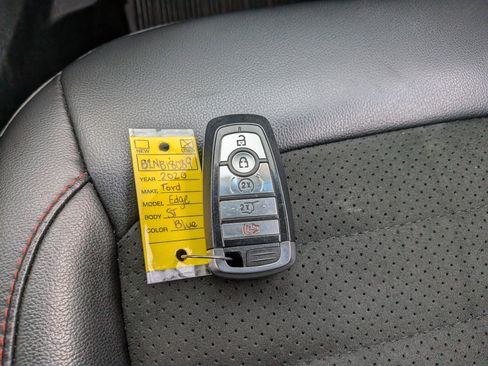 Used 2020 Ford Edge ST-Line w/ Cold Weather Package image 36