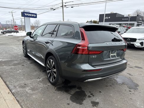 New 2026 Volvo V60 B5 Cross Country Ultra w/ Protection Package Premier image 3