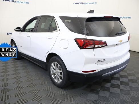 Certified 2022 Chevrolet Equinox LT FWD image 10