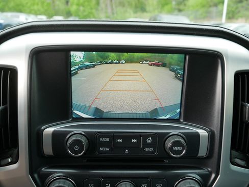 Used 2016 GMC Sierra 1500 SLE w/ SLE Value Package AWD/4WD image 27