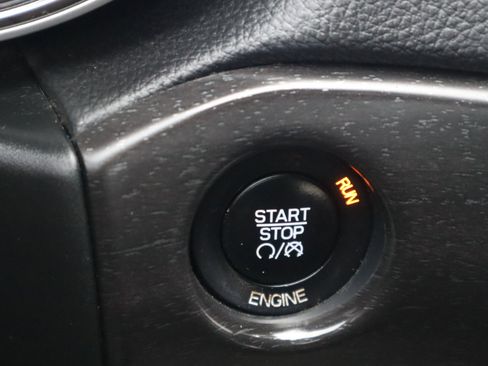 Used 2015 Jeep Grand Cherokee Altitude image 62