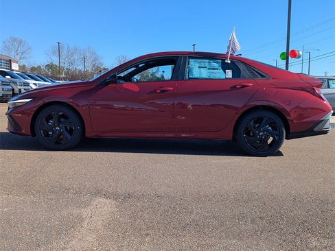 Certified 2026 Hyundai Elantra Sport image 7