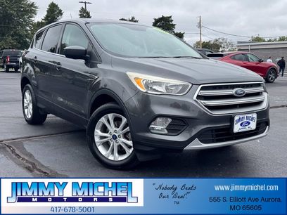 Used 2017 Ford Escape SE w/ SE Cold Weather Package