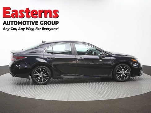 Used 2024 Toyota Camry SE w/ Cold Weather Package FWD image 46