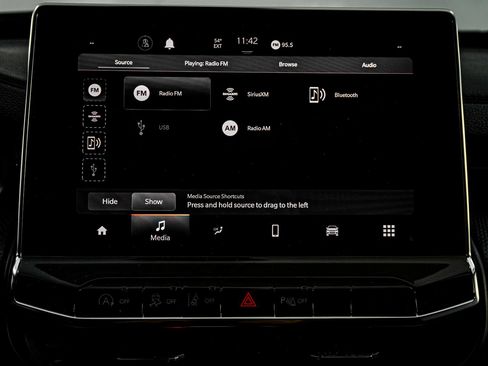 Used 2024 Jeep Compass Trailhawk image 32