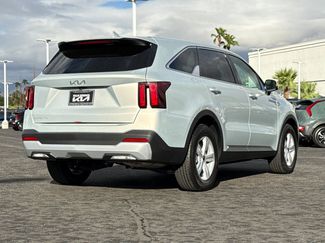 New 2026 Kia Sorento LX video 3