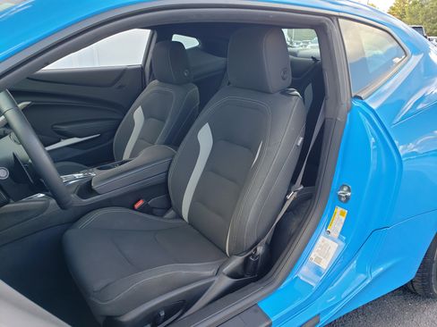 Used 2022 Chevrolet Camaro LT w/ RS Package image 34