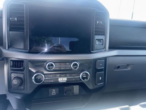 Used 2025 Ford F150 XLT w/ Equipment Group 301A Standard AWD/4WD image 17