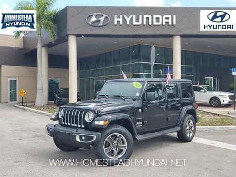 Used 2020 Jeep Wrangler Unlimited Sahara image 26