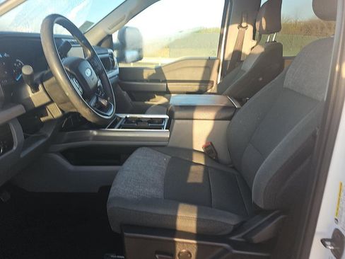 Used 2025 Ford F250 XLT w/ FX4 Off-Road Package image 5