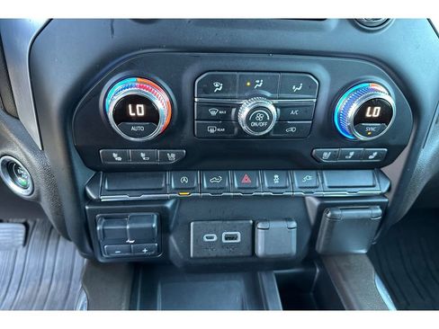 Used 2021 GMC Sierra 1500 SLT w/ SLT Convenience Package image 24