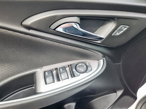 Used 2024 Chevrolet Malibu LT image 10