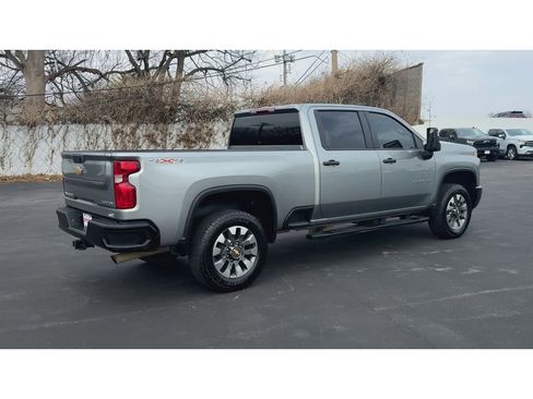 Certified 2025 Chevrolet Silverado 2500 Custom w/ Custom Convenience Package image 8