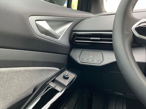 New 2026 Volkswagen ID.4 Pro image 22
